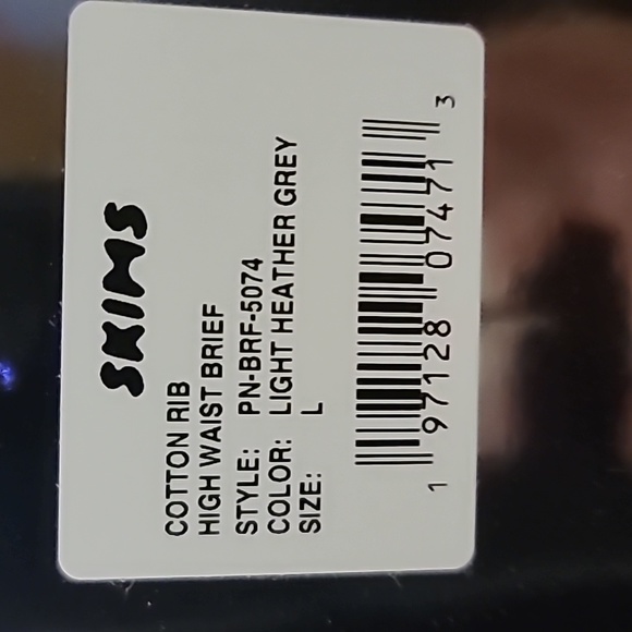 Skims Swarovski x Skims light grey heather brief in size L active wear - Picture 2 of 3